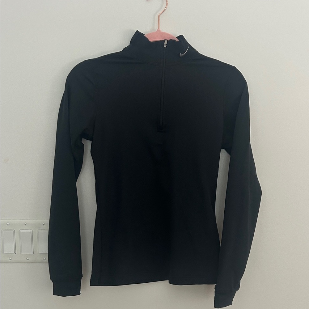 Nike Women's Black Long-Sleeve Quarter-Zip Athletic Top